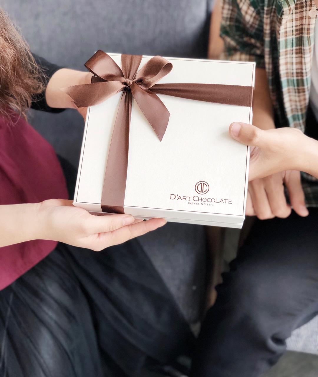 SOCOLA ĐEN THƯỜNG ĐƯỢC BÁN Ở ĐÂU TẠI HỒ CHÍ MINH