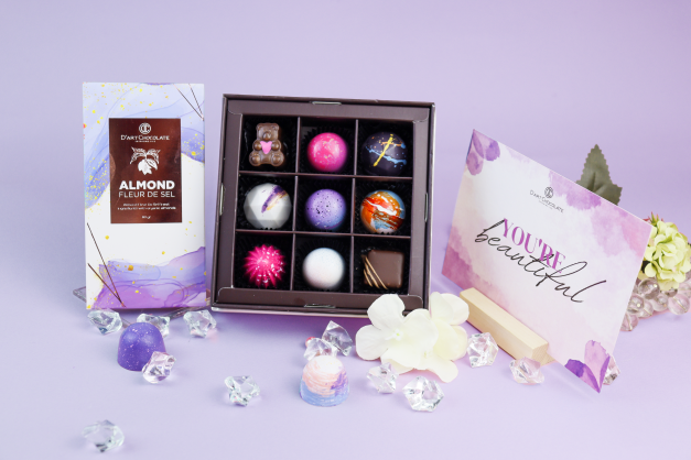 Tôn vinh nét đẹp phụ nữ Việt Nam cùng BST quà tặng “You are beautiful”