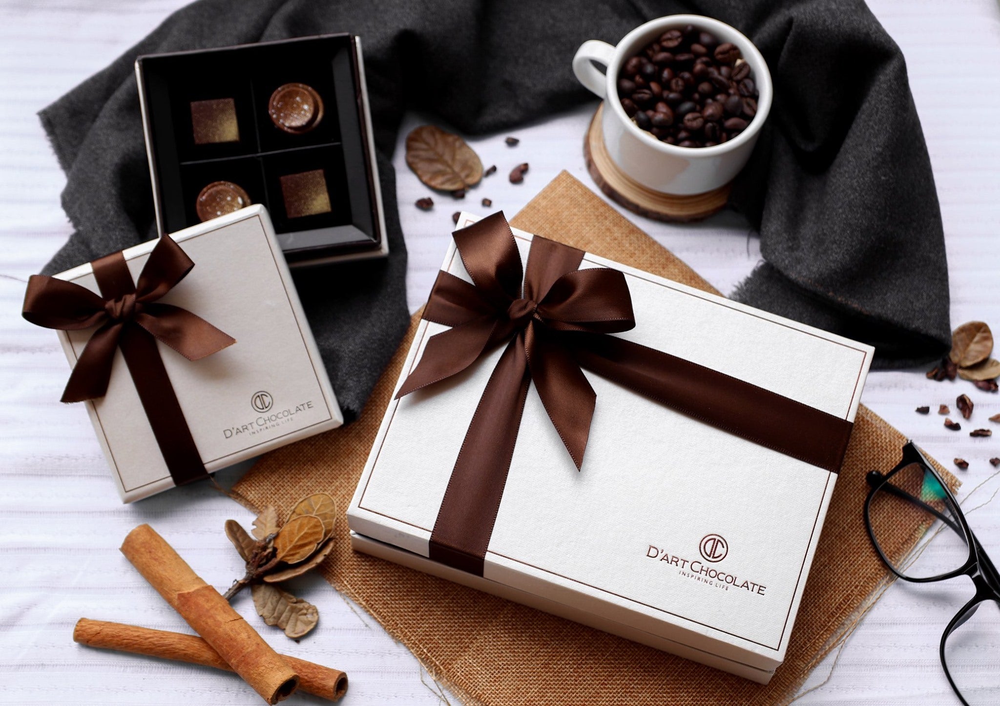 Bộ Sưu Tập Valentine Trắng